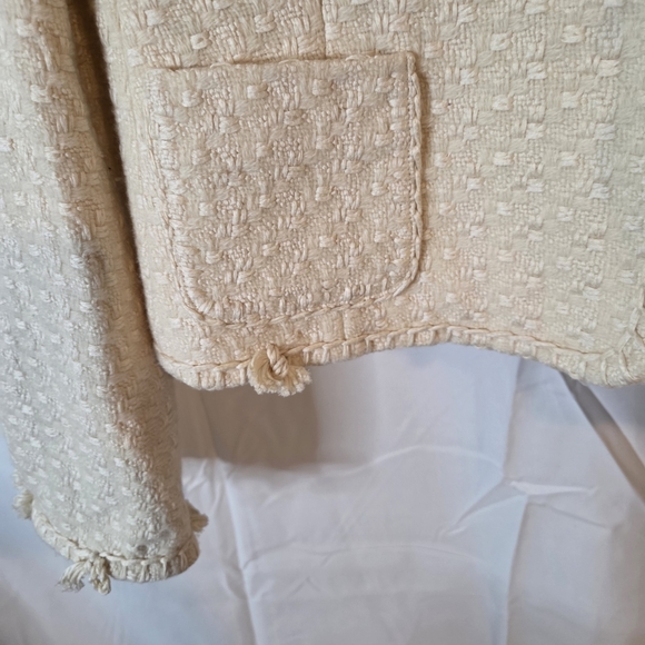 Elie Tahari Basket Weave Snap Closure Bows Cream Blazer Virgin Wool Size M - Picture 4 of 15